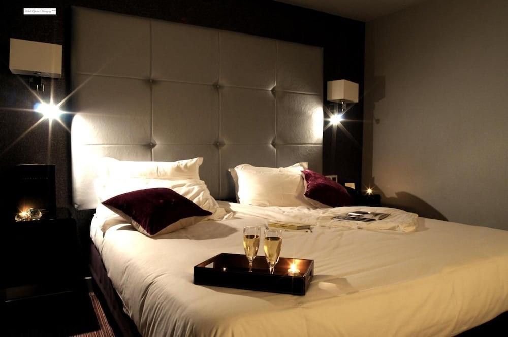 Opéra Marigny Hotel 4*