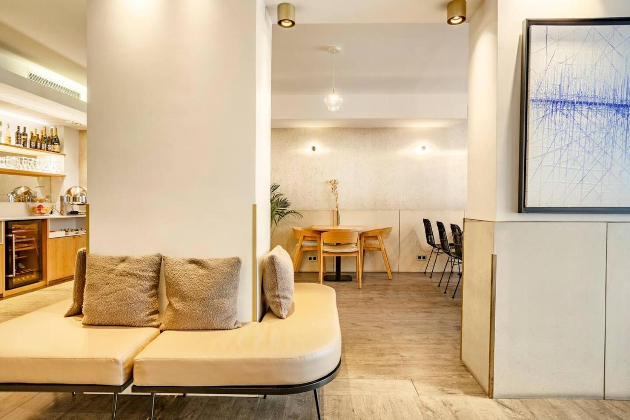 Opéra Marigny 4* Parigi