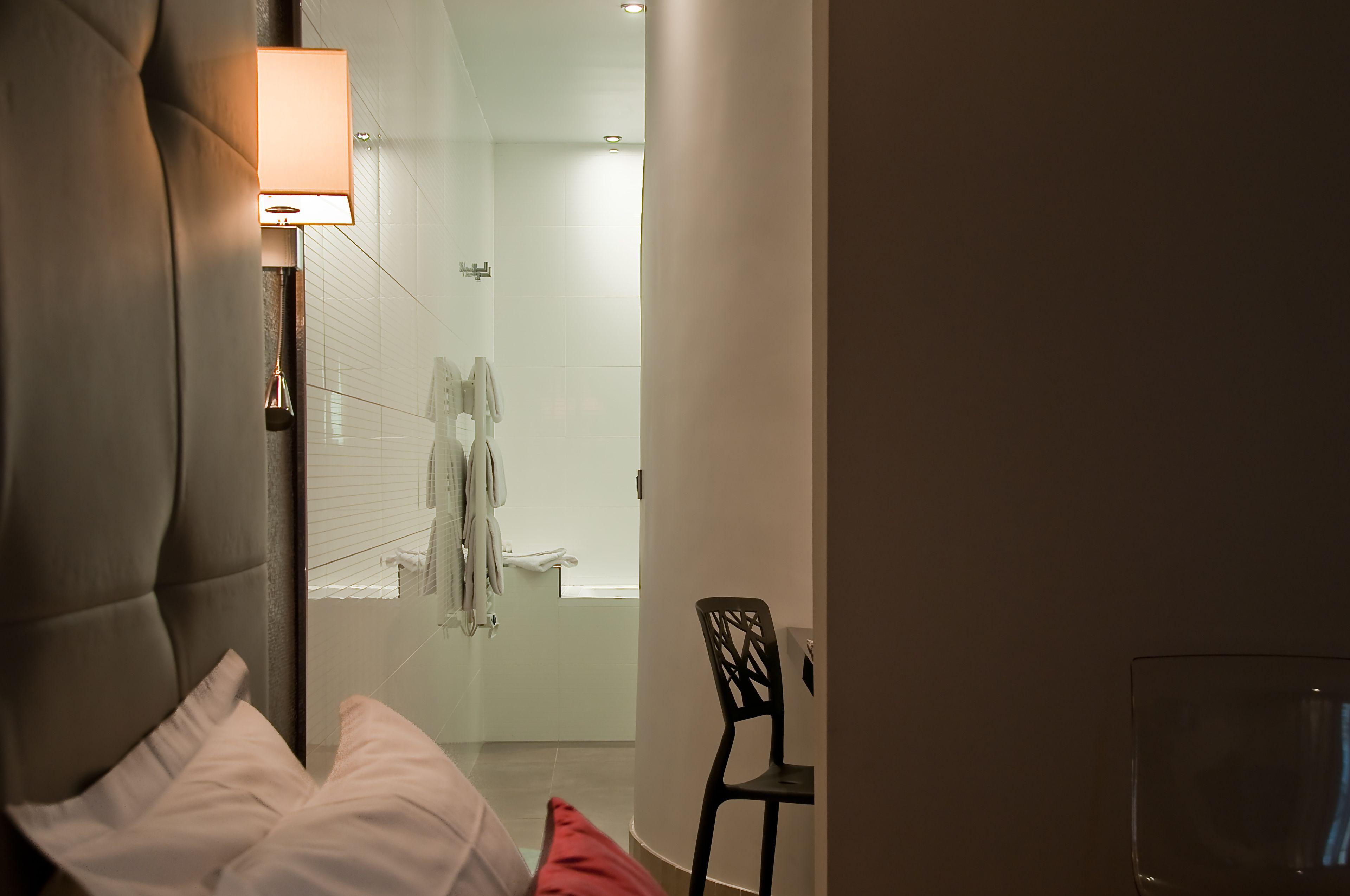 Opéra Marigny Hotel