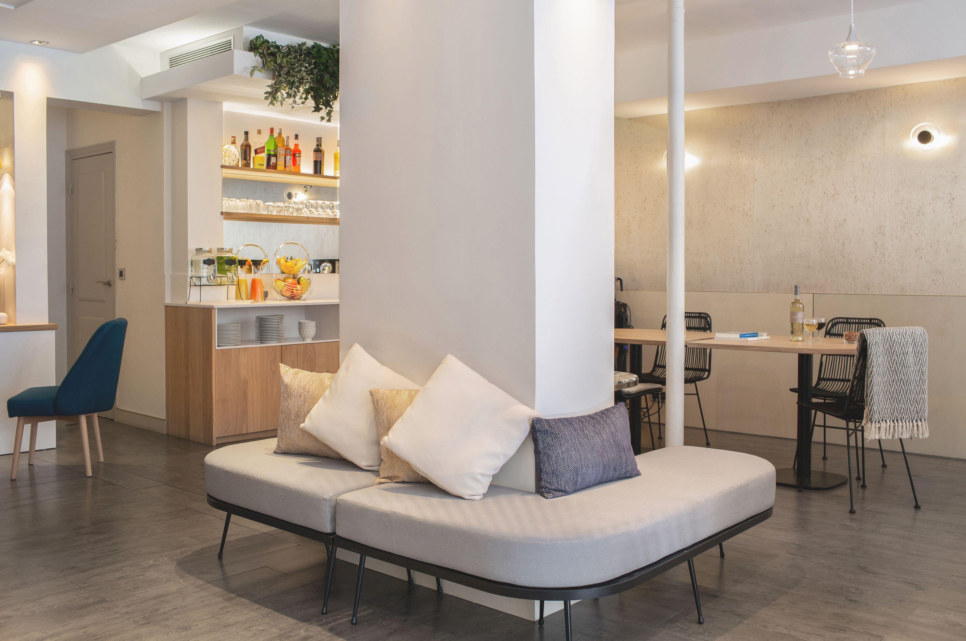 Opéra Marigny Hotel Parigi