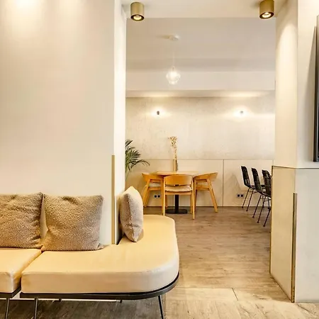 Opéra Marigny 4* Parigi