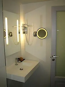 Opera Marigny 4* Paris