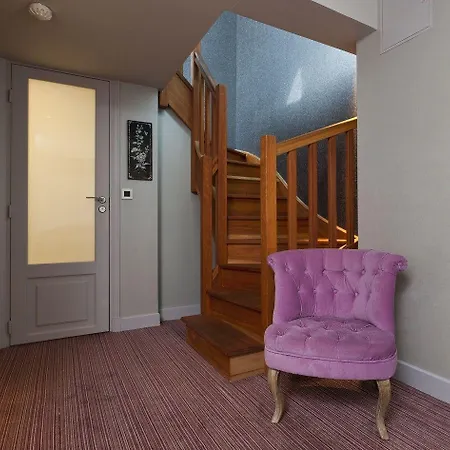 Opéra Marigny Hotel 4*