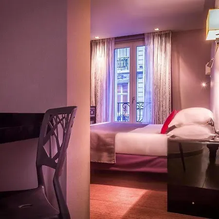 Hotel Opéra Marigny Parigi