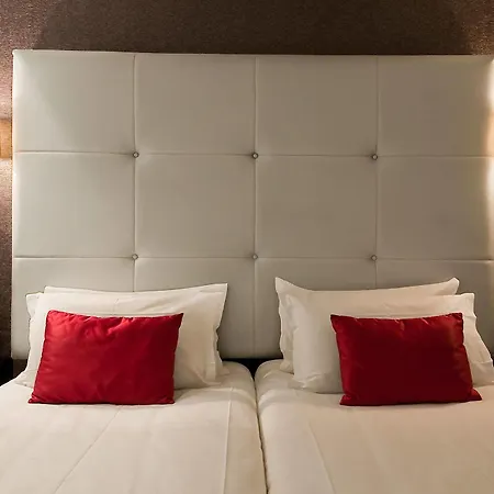 Hotel Opéra Marigny Parigi